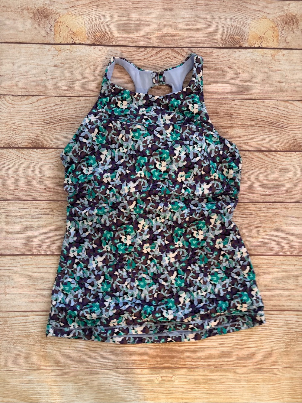 Athleta tankini bathing suit top